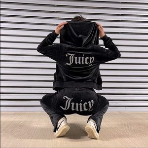 UO JUICY COUTURE BLK PANTS VELVET RHINESTONES M